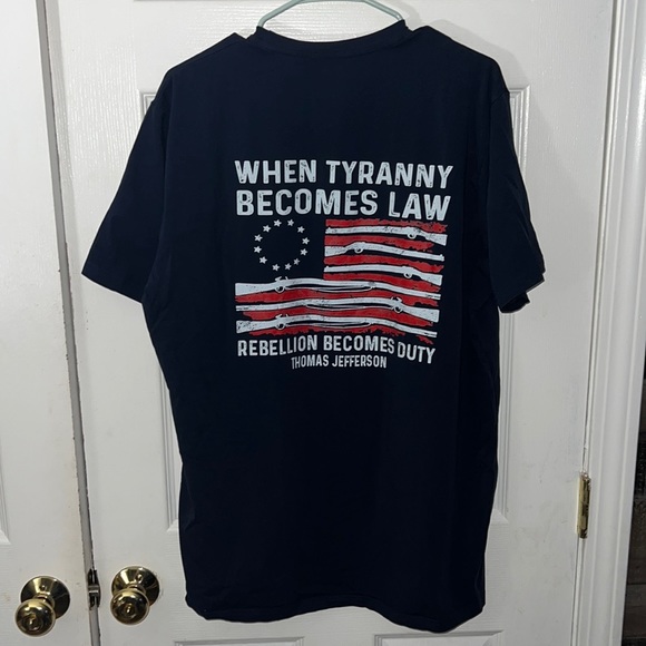 MAGA Merch Mens “When Tyranny Becomes Law” Navy Short Sleeve T-Shirt Size 4X - Picture 5 of 5